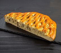 Пирог с курицей и грибами