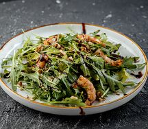 Руккола с креветками