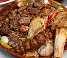 Микс плова с шашлыками 