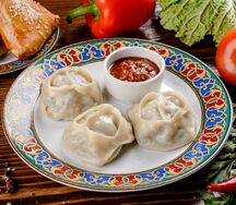 Манты с бараниной замороженные
