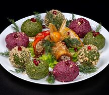 Ассорти из пхали