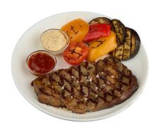 Стейк Стриплойн из мраморной говядины