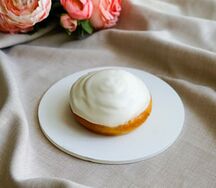 Синнабон с творогом и корицей