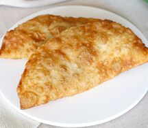 Чебурек с курицей