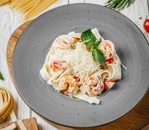 Фетучини с креветками