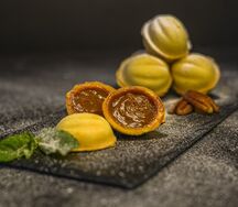 Орешки со сгущенным молоком