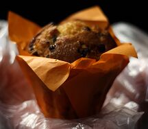 Маффин апельсиновый с шоколадными каплями