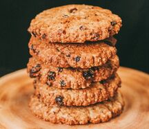 Печенье овсяное Здоровье с изюмом