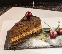 Пирожное Прага домашняя