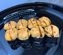 Запеченный ролл с морским окунем 