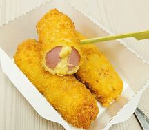 Хрустящие сосиски с сыром