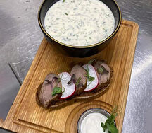 Окрошка с брускеттой