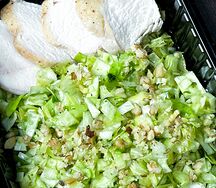 Салат зеленая богиня с куриной грудкой