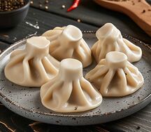 Хинкали с сыром сулугуни