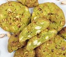 Печенье с белым шоколадом и фисташкой