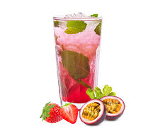 Клубника-маракуйя лимонад