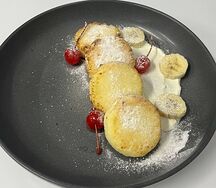 Сырники со сметаной