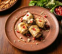 Баклажаны с ореховой начинкой