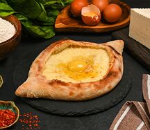 Хачапури по-аджарски