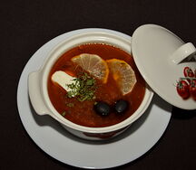 Солянка сборная мясная