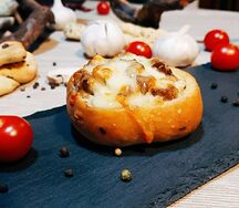 Жюльен с кальмаром и семгой