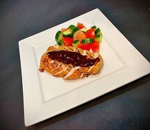 Куриное грудка гриль с овощами