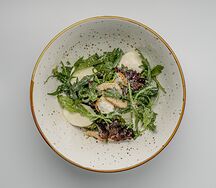 Салат с рукколой и сыром Galbani