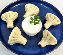 Варёные хинкали с картофелем и грибами мини