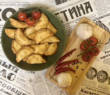 Вареники с картофелем и грибами жареные