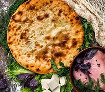 Осетинский пирог Курица-сыр-картошка