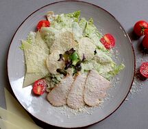 Цезарь с индейкой