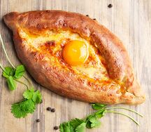 Хачапури по-аджарски