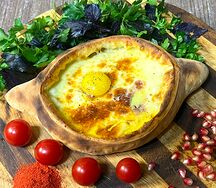 Хачапури по-аджарски