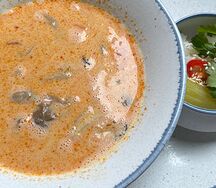 Том ям с курицей