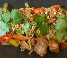 Лапша яичная с курицей 