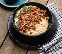Овсяная каша с арахисовой пастой