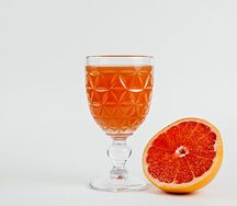 Свежевыжатый сок грейпфрутовый