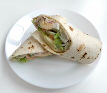 Ролл Нисуаз с тунцом