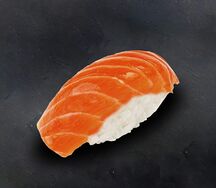 Суши с лососем