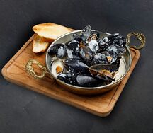 Мидии в сливочном соусе