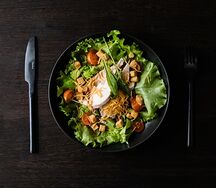 Цезарь с курицей