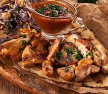 Куриное бедро на гриле