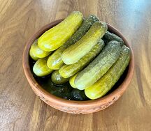 Огурцы малосольные