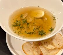 Бульон куриный с лапшой