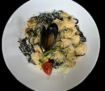 Спагетти с морскими деликатесами