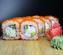 Калифорния с крабом