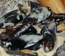 Мидии в сливочном соусе