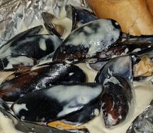 Мидии в сливочном соусе