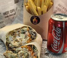 Комбо №1 с куриной шаурмой, большим картофелем фри и Coca-cola