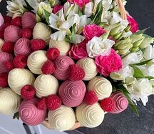 Корзина с цветами Нежность